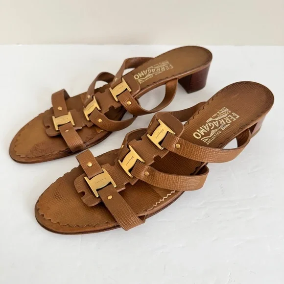 Salvatore Ferragamo Amatrice slide Leather Logo Buckle Block Heel Sandals 12 - Picture 2 of 15